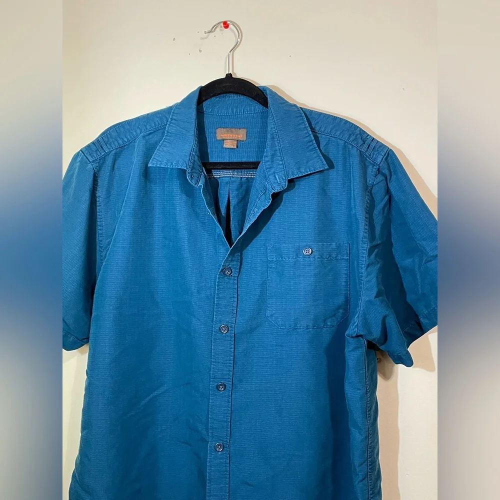 Northwest Territory Men’s Blue Button Down Mens XL Short Sleeve‎ Shirt